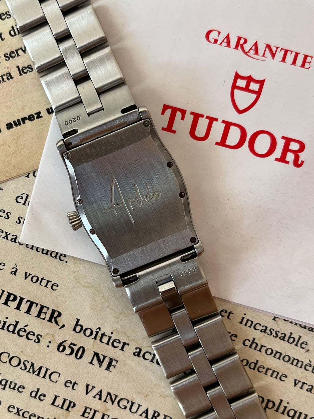 Tudor Archéo